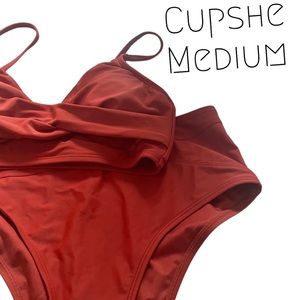 Cupshe NWT 2 piece bathing suit